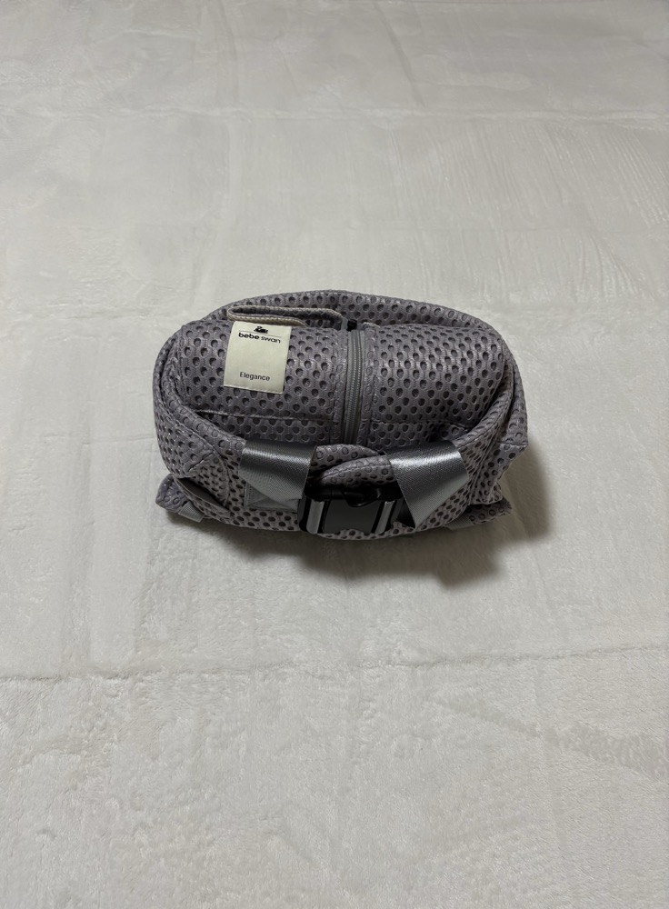 ベベスワンのコンパクトに折りたたんだ状態