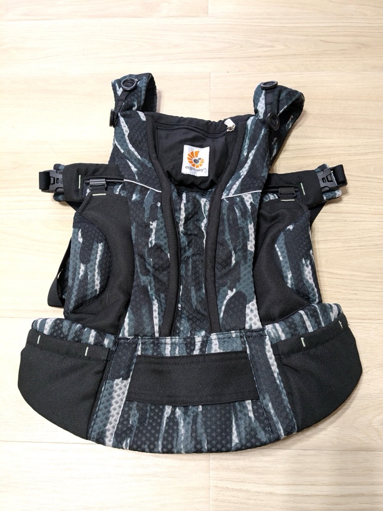 エルゴベビー オムニブリーズの本体全体像